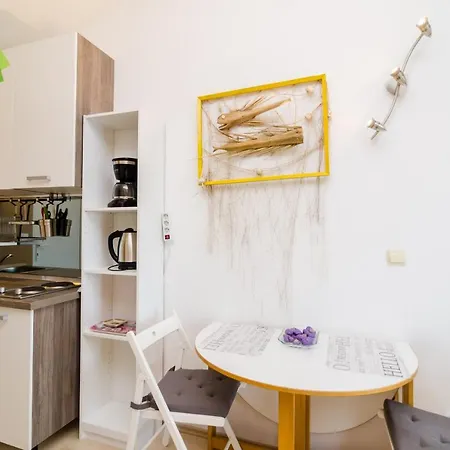 Plavac Mali Apartament