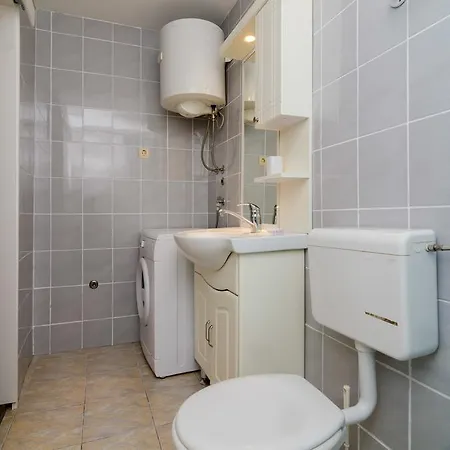 Apartment Plavac Mali *