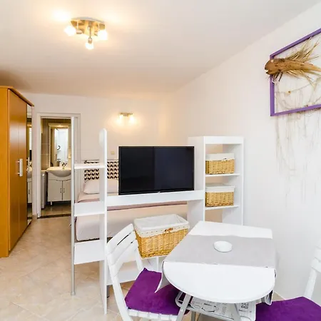 Apartment Plavac Mali *