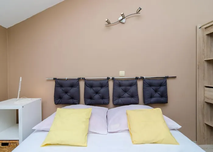 Lägenhet Plavac Mali *